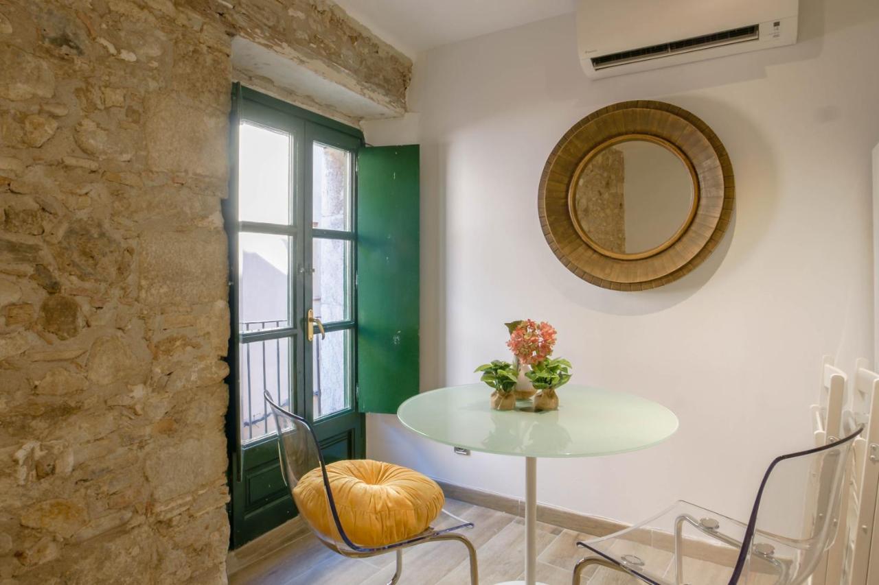 Tresor Boutique Apartment خيرونا المظهر الخارجي الصورة